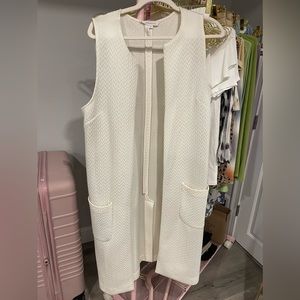 BCBG Quilted Sleeveless Cardigan